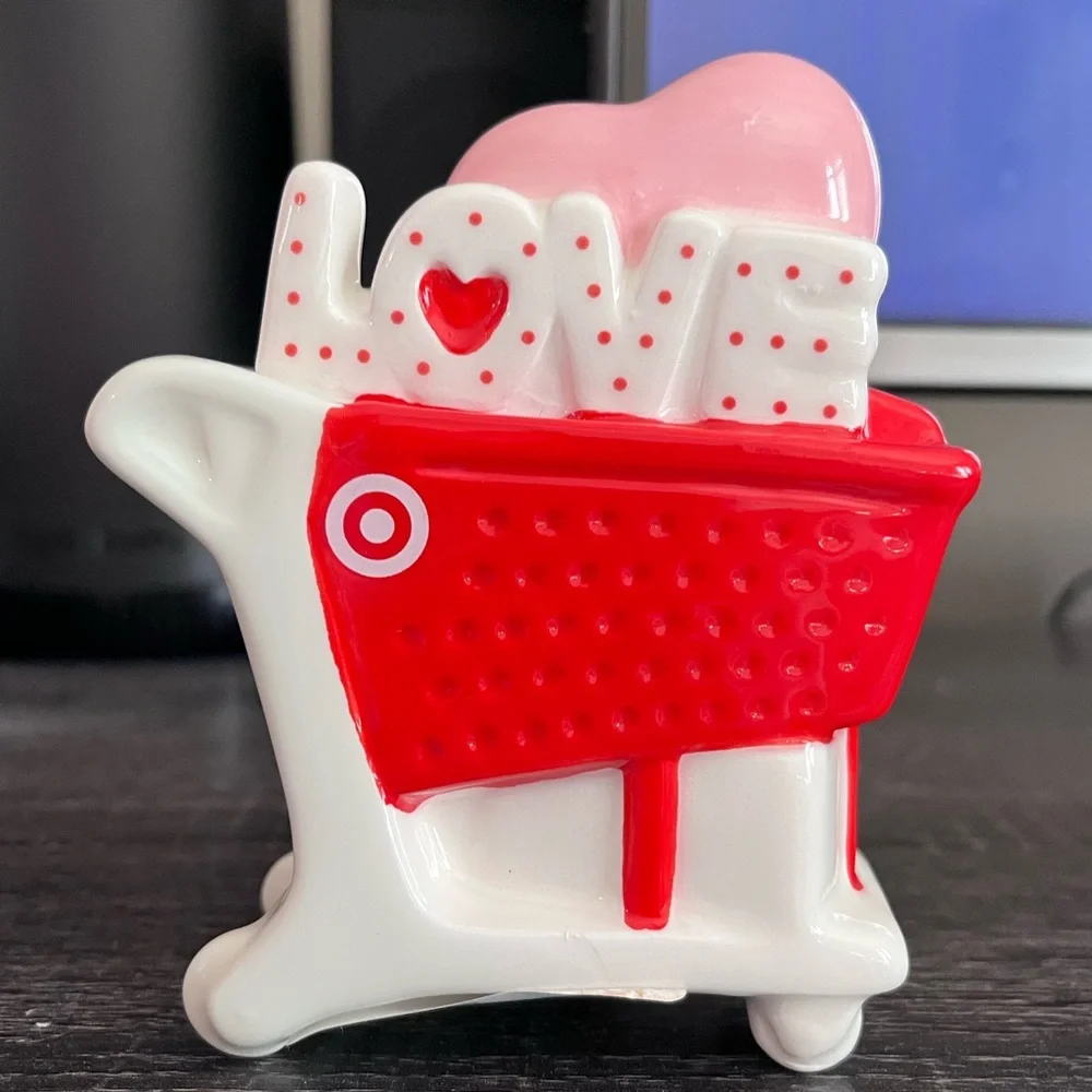 TARGET SPRITZ HEART CART FIGURINE 1CT💕
